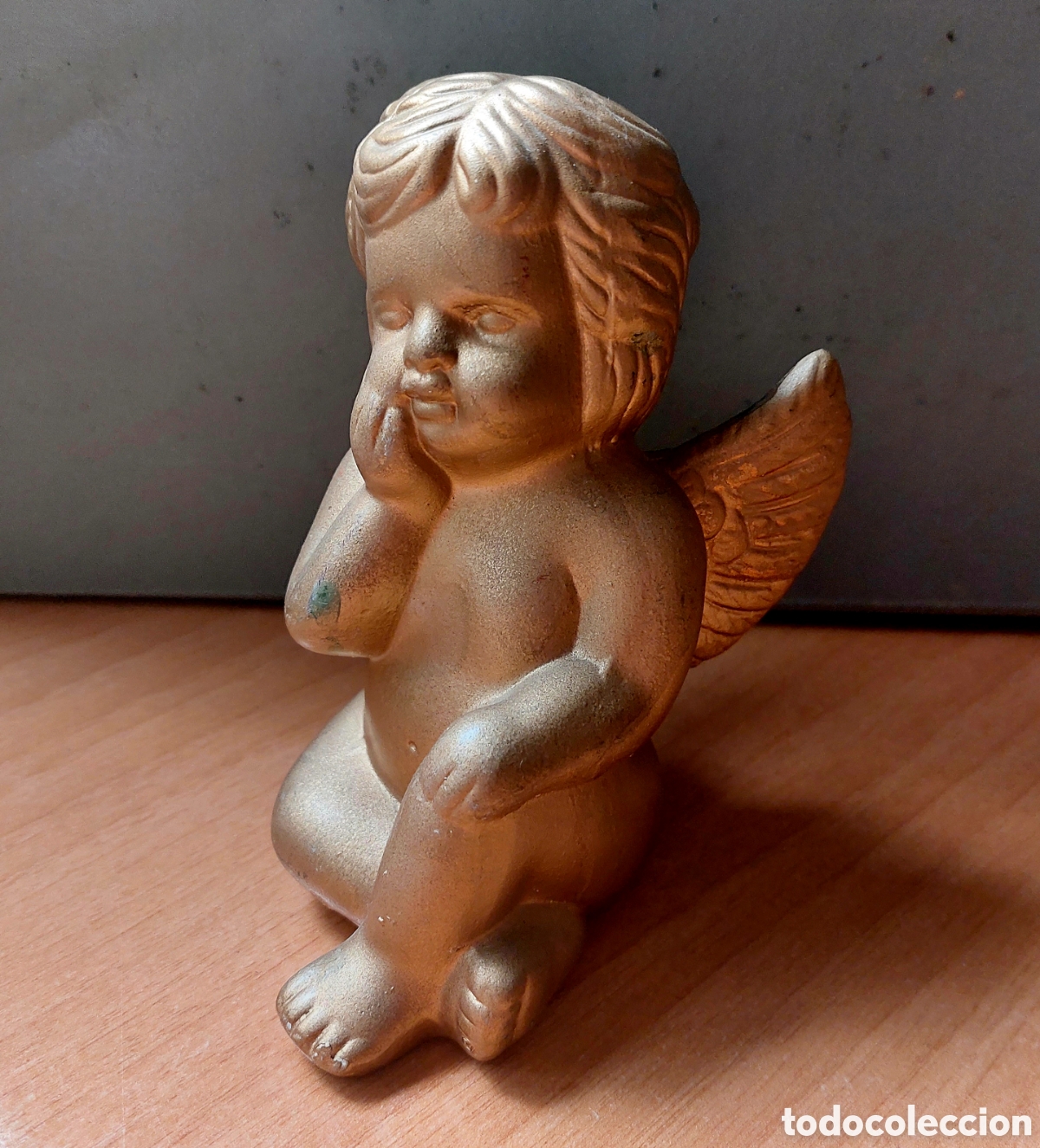 Antig&uuml;edades: Figura &aacute;ngel dorado querubin - Foto 1