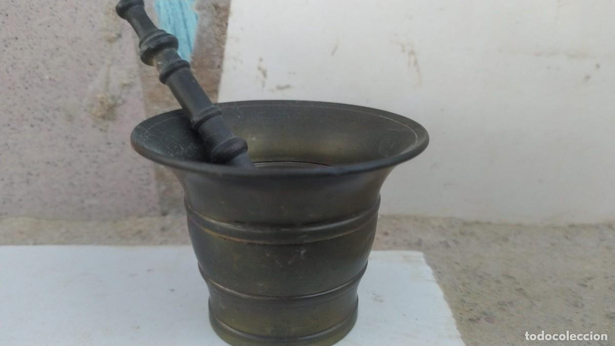 Antig&uuml;edades: mortero almirez - Foto 1