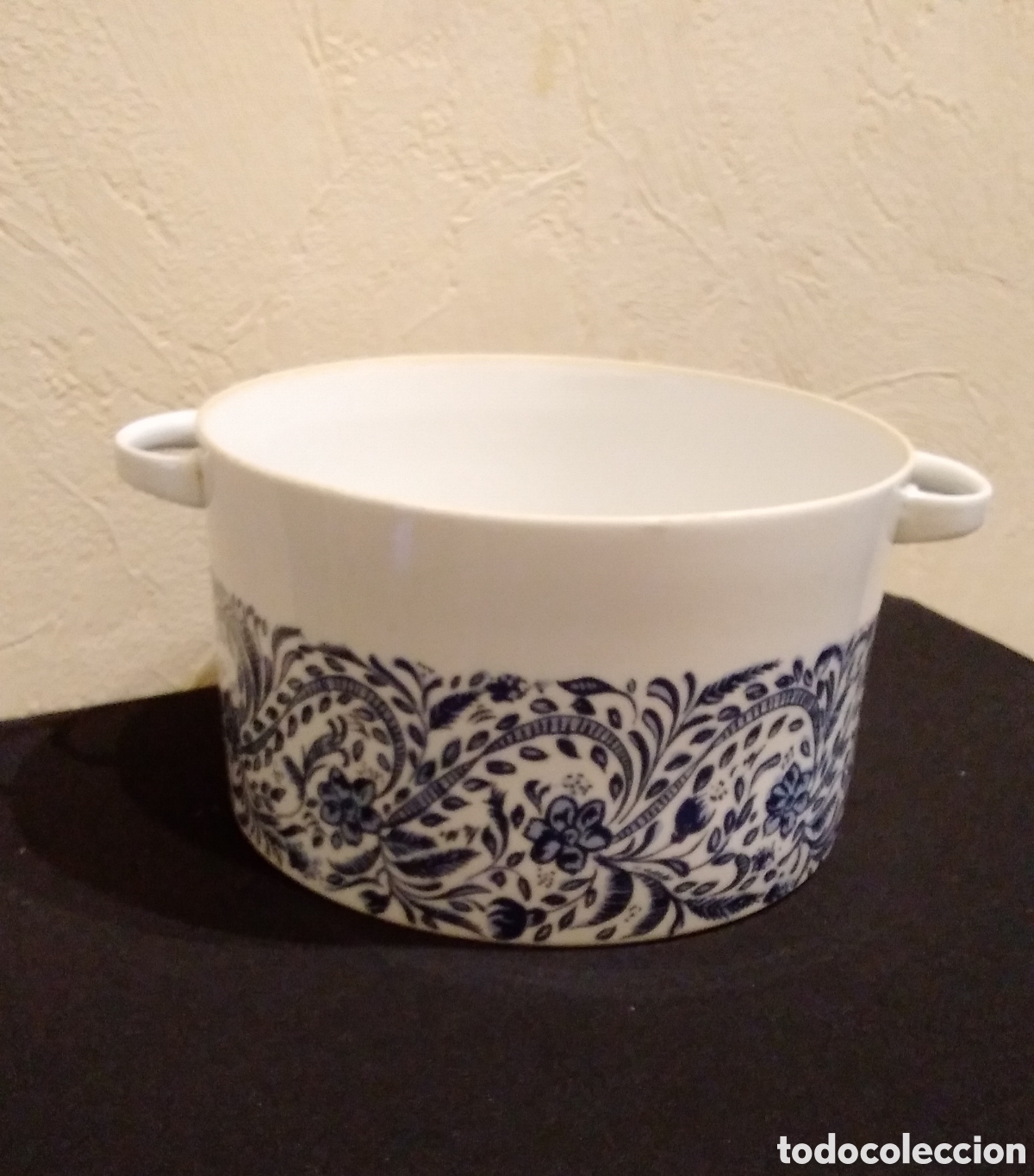 Antig&uuml;edades: Sopera de porcelana Bidasoa - Foto 1