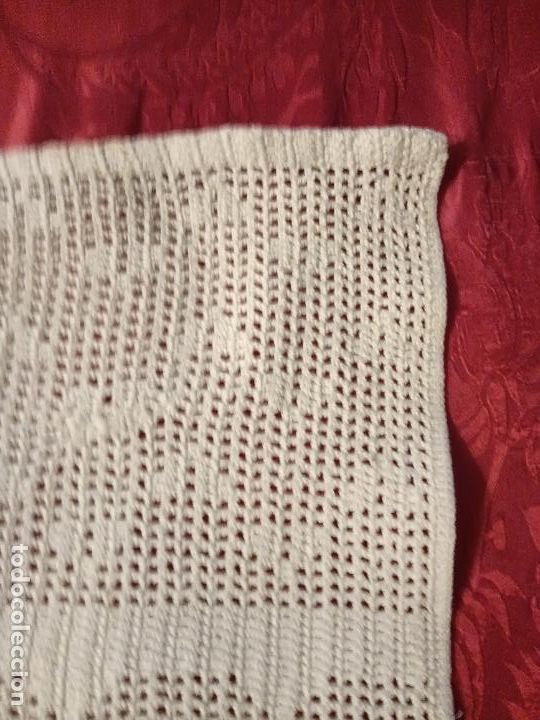 Antig&uuml;edades: Cortina visillo antiguo blanco hecho a mano de ganchillo troquelado rectangular copos de nieve - Foto 2