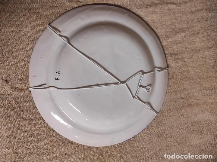Antig&uuml;edades: plato de manises - Foto 2