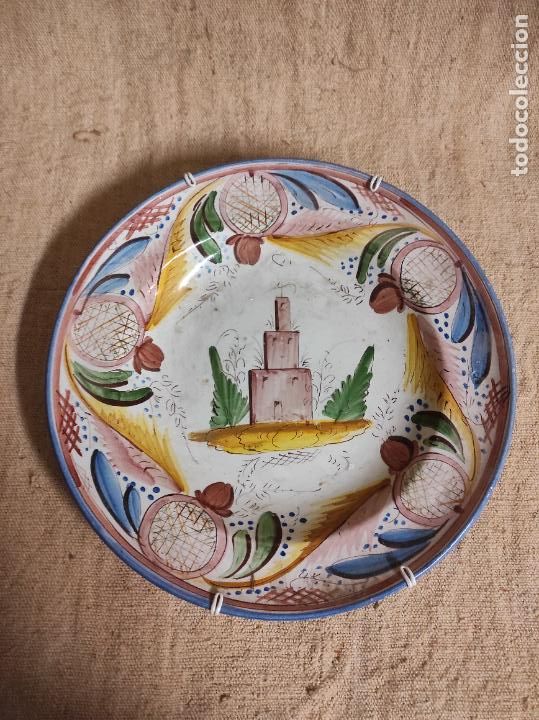 Antig&uuml;edades: plato de manises - Foto 1