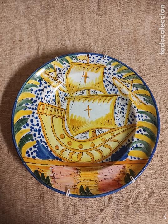 Antig&uuml;edades: plato de manises - Foto 1