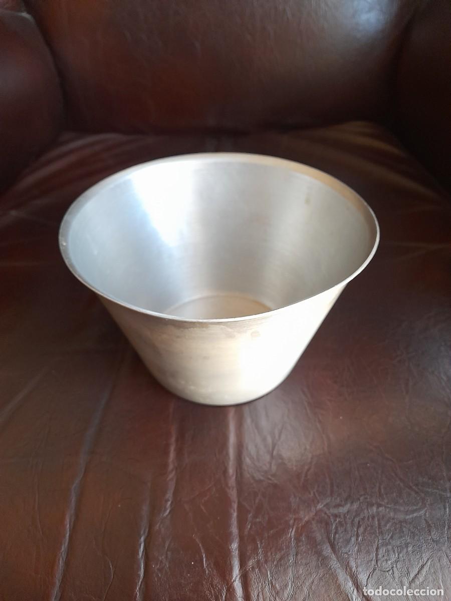 Antiques: Cuenco de aluminio para reposter&iacute;a d&eacute;cada de los 70