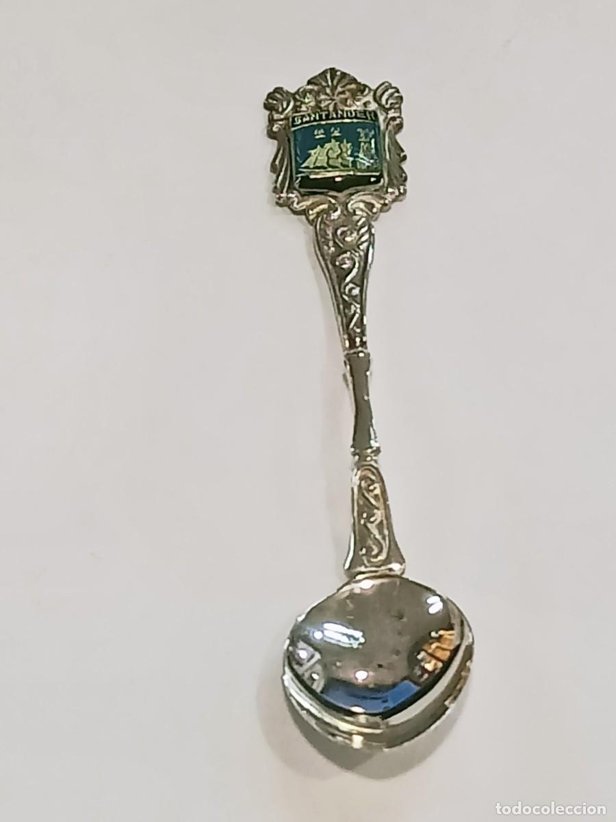 Antig&uuml;edades: Cucharilla souvenirs en plata. REF-9258 - Foto 1