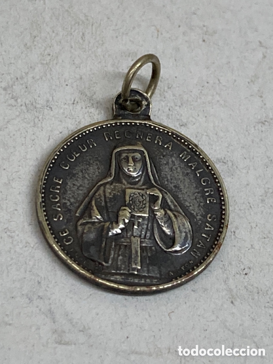 Antig&uuml;edades: Medalla religiosa met&aacute;lica - Foto 1