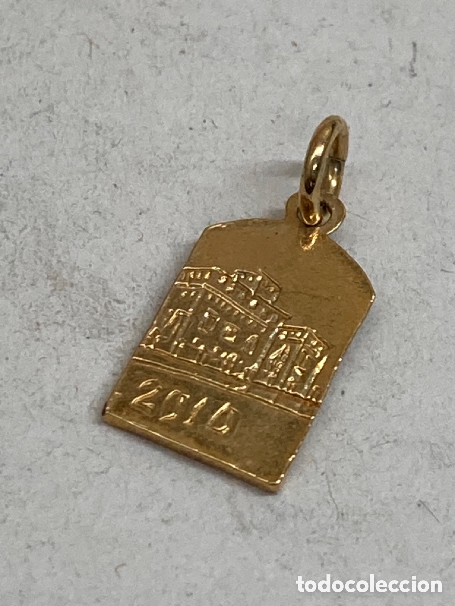 Antig&uuml;edades: Medalla religiosa met&aacute;lica - Foto 2