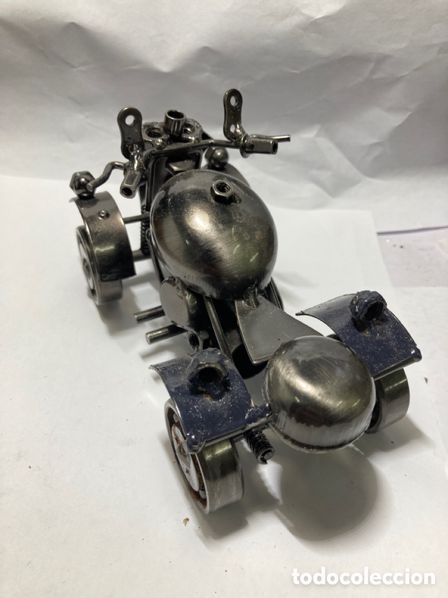 Antiques: Moto adorno echa a mano 15cm