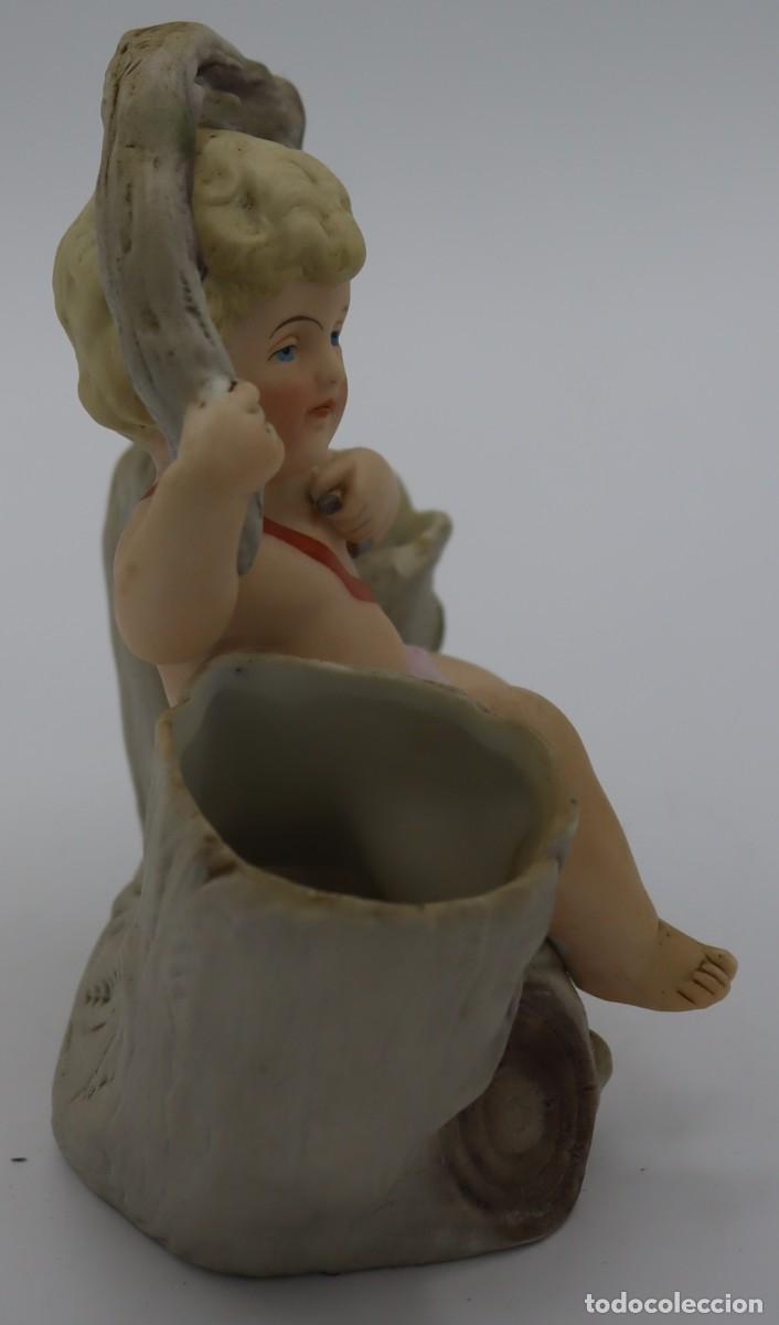 Antig&uuml;edades: Figura de porcelana de biscuit - Foto 2