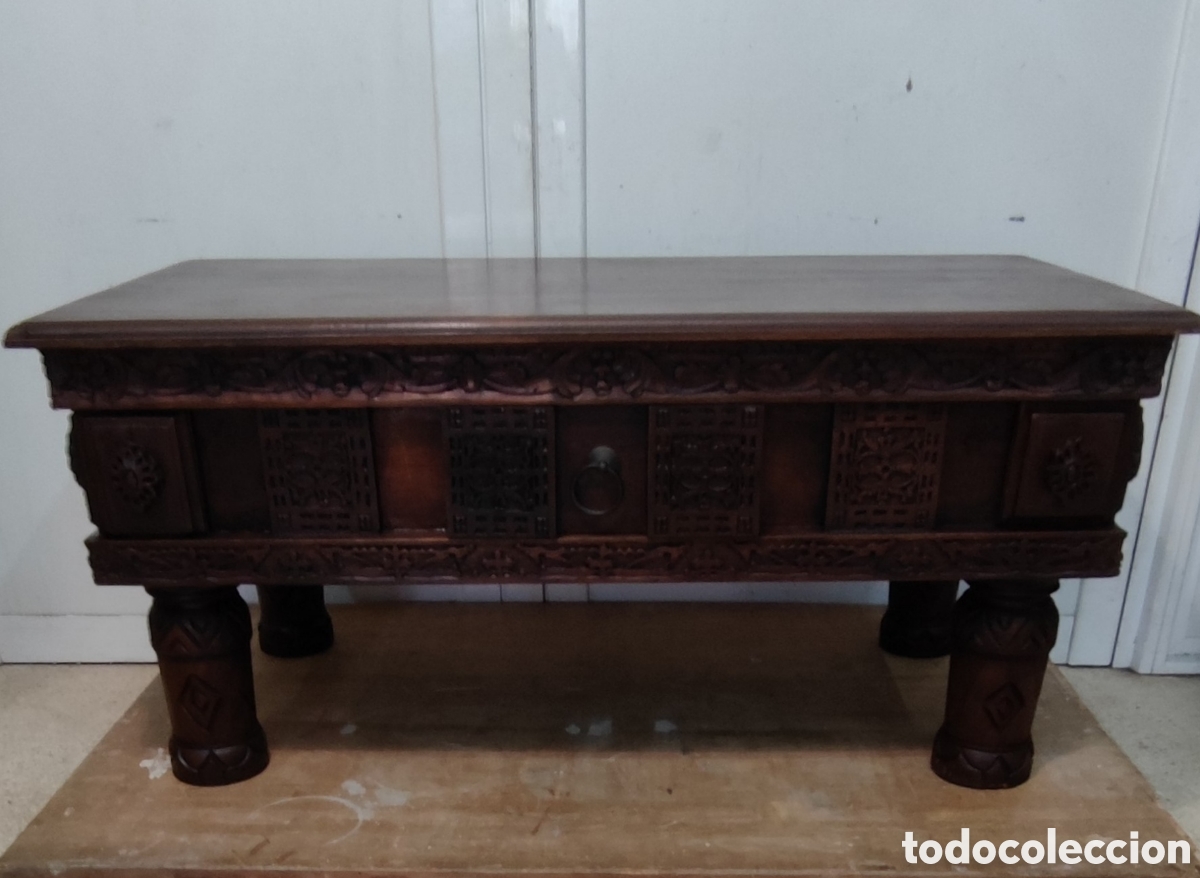 Antig&uuml;edades: Mesa de sof&aacute; tallada ,de la Isla de Java - Foto 3