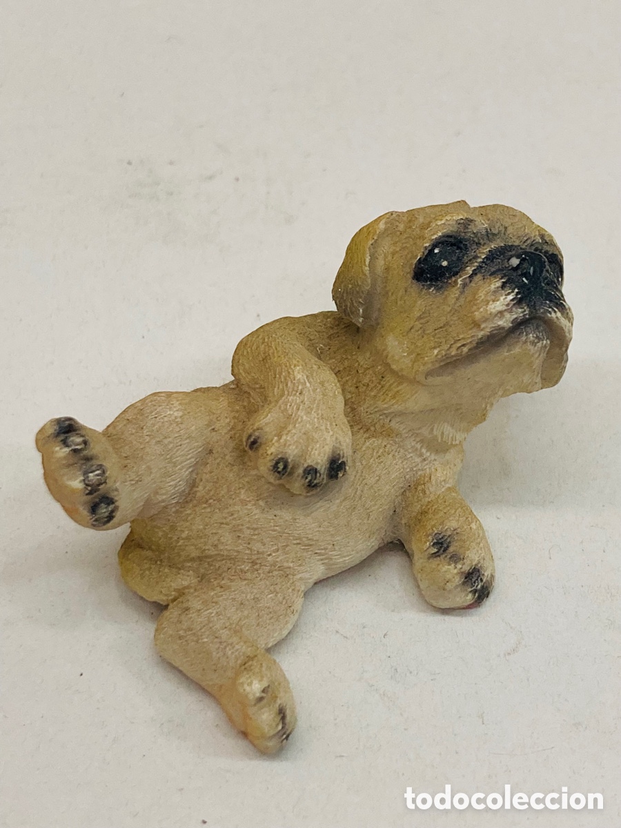 Antig&uuml;edades: Figura de resina - Foto 1