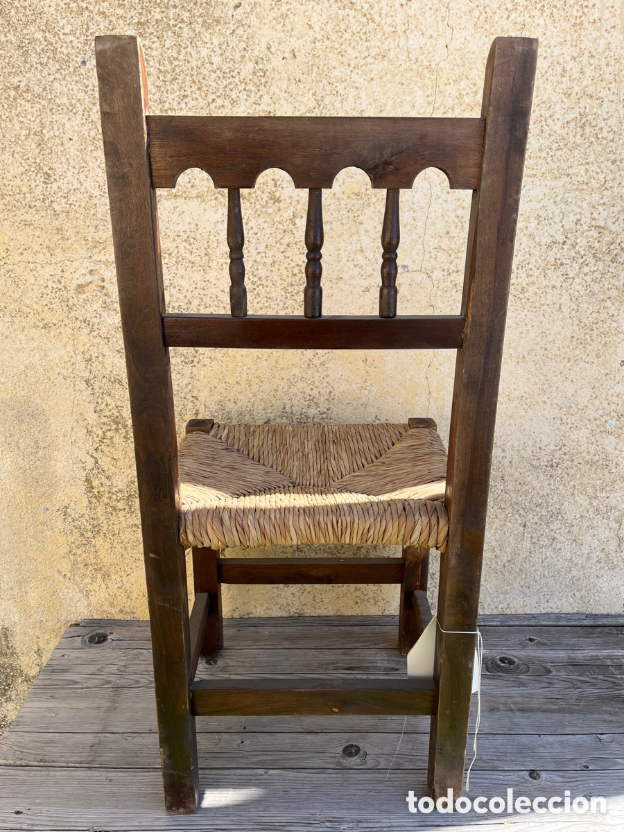 Antig&uuml;edades: Silla antigua r&uacute;stica con asiento de anea. - Foto 8