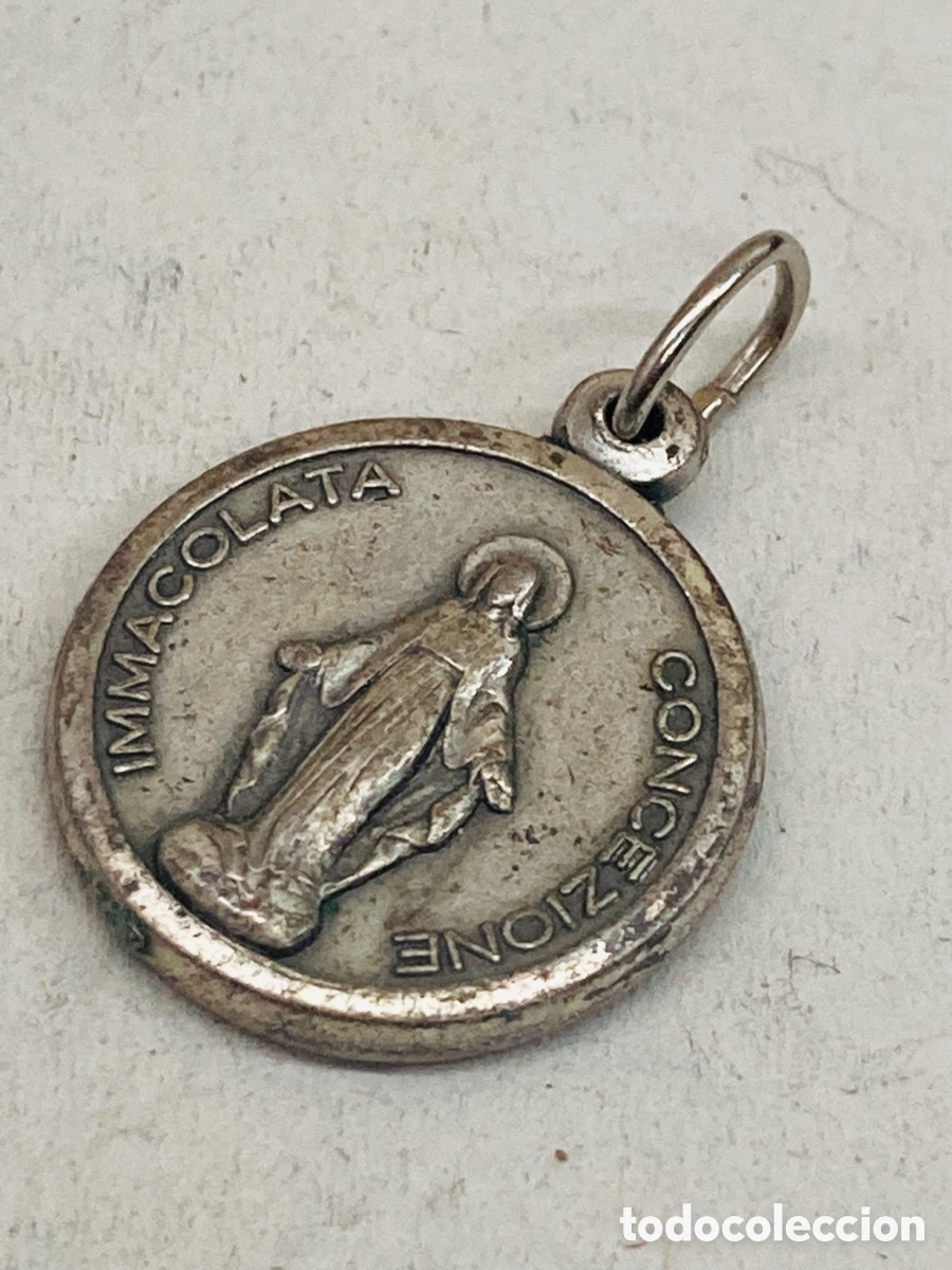 Antig&uuml;edades: Medalla religiosa met&aacute;lica - Foto 2