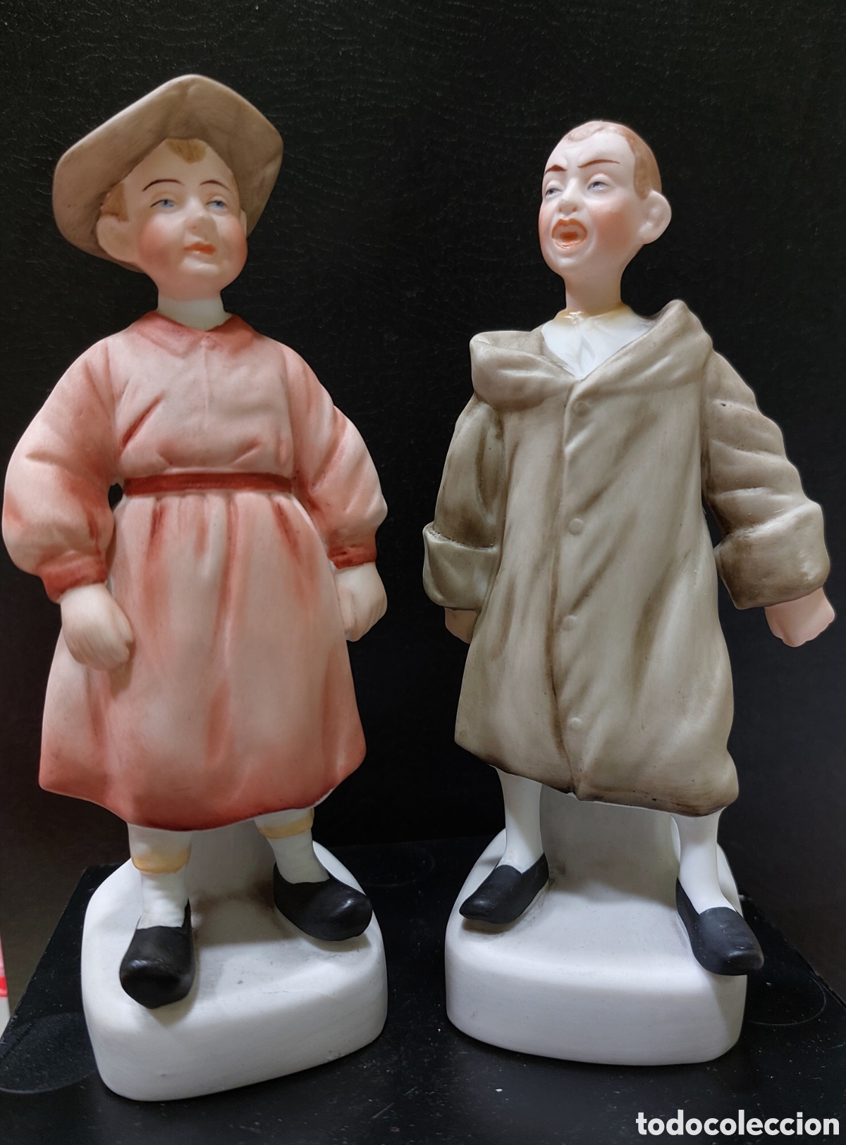 Antig&uuml;edades: PAREJA PALILLEROS DE BISCUIT - Foto 1
