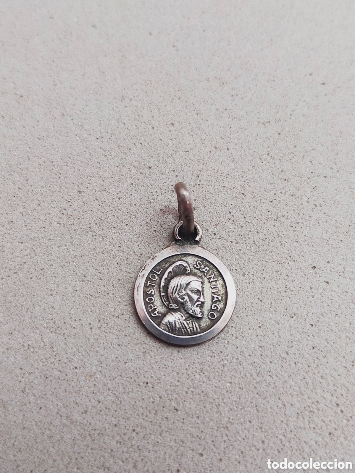 Antig&uuml;edades: MEDALLA EN PLATA SANTIAGO APOSTOL. - Foto 1