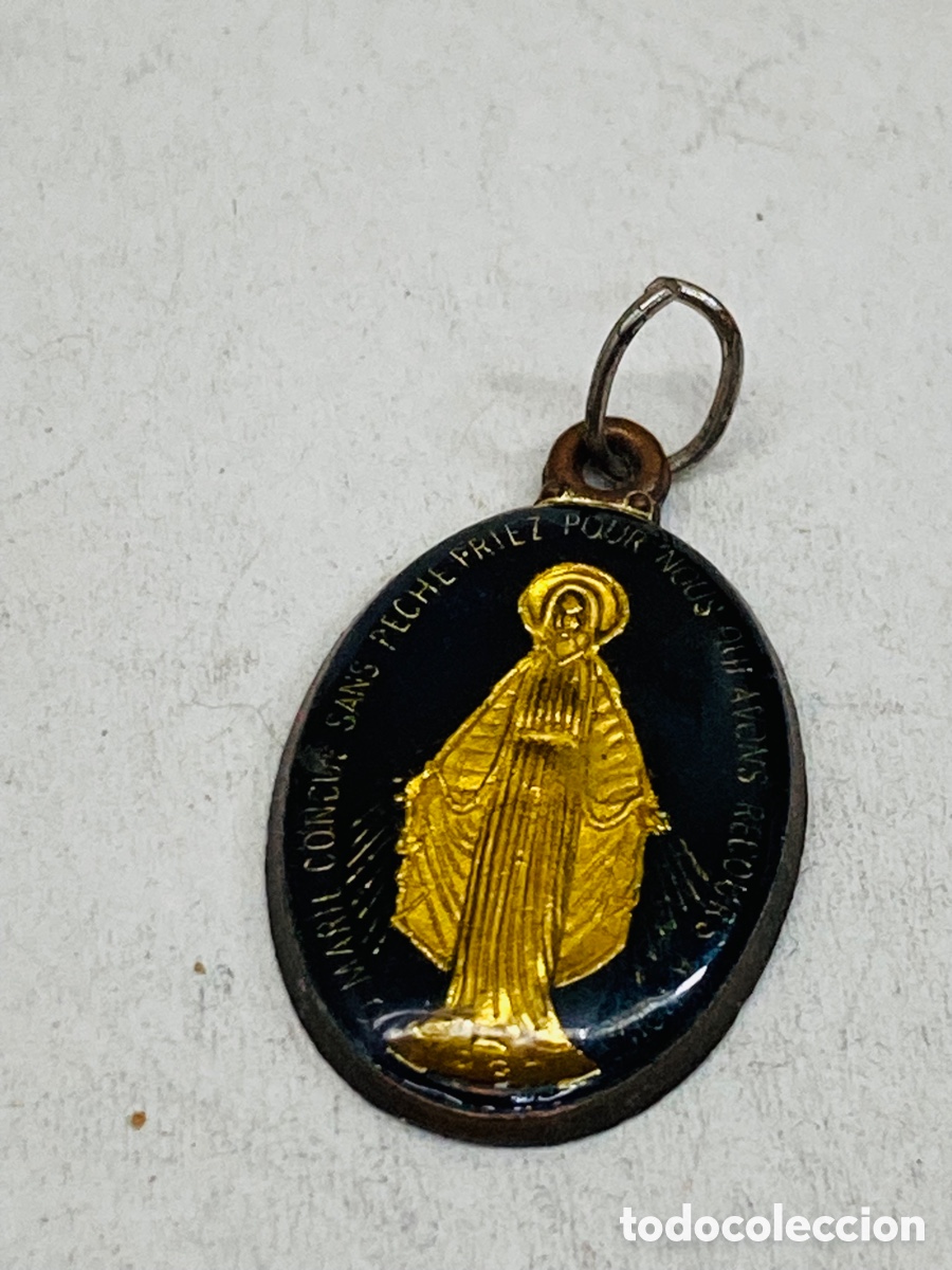 Antig&uuml;edades: Medalla religiosa met&aacute;lica - Foto 1