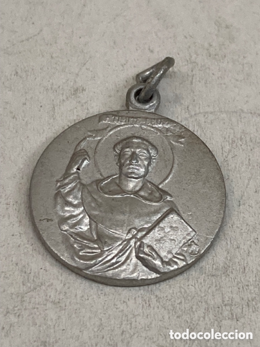 Antig&uuml;edades: Medalla met&aacute;lica religiosa - Foto 1