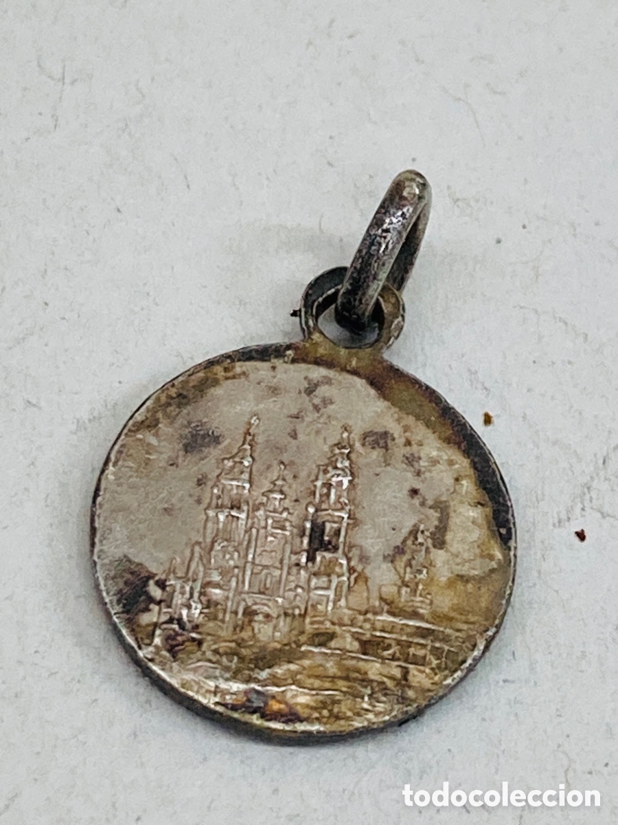 Antig&uuml;edades: Medalla religiosa met&aacute;lica - Foto 2