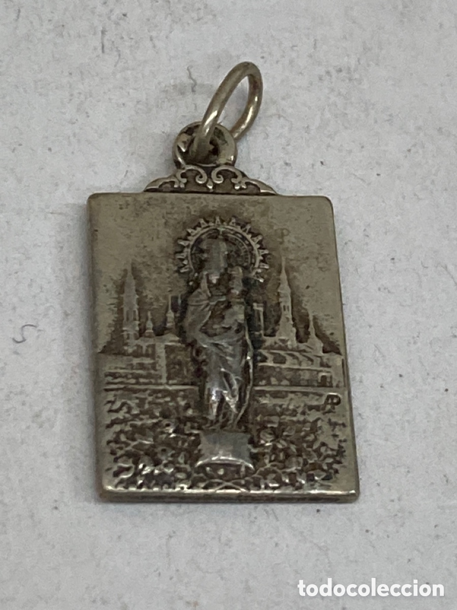 Antig&uuml;edades: Medalla religiosa met&aacute;lica - Foto 1