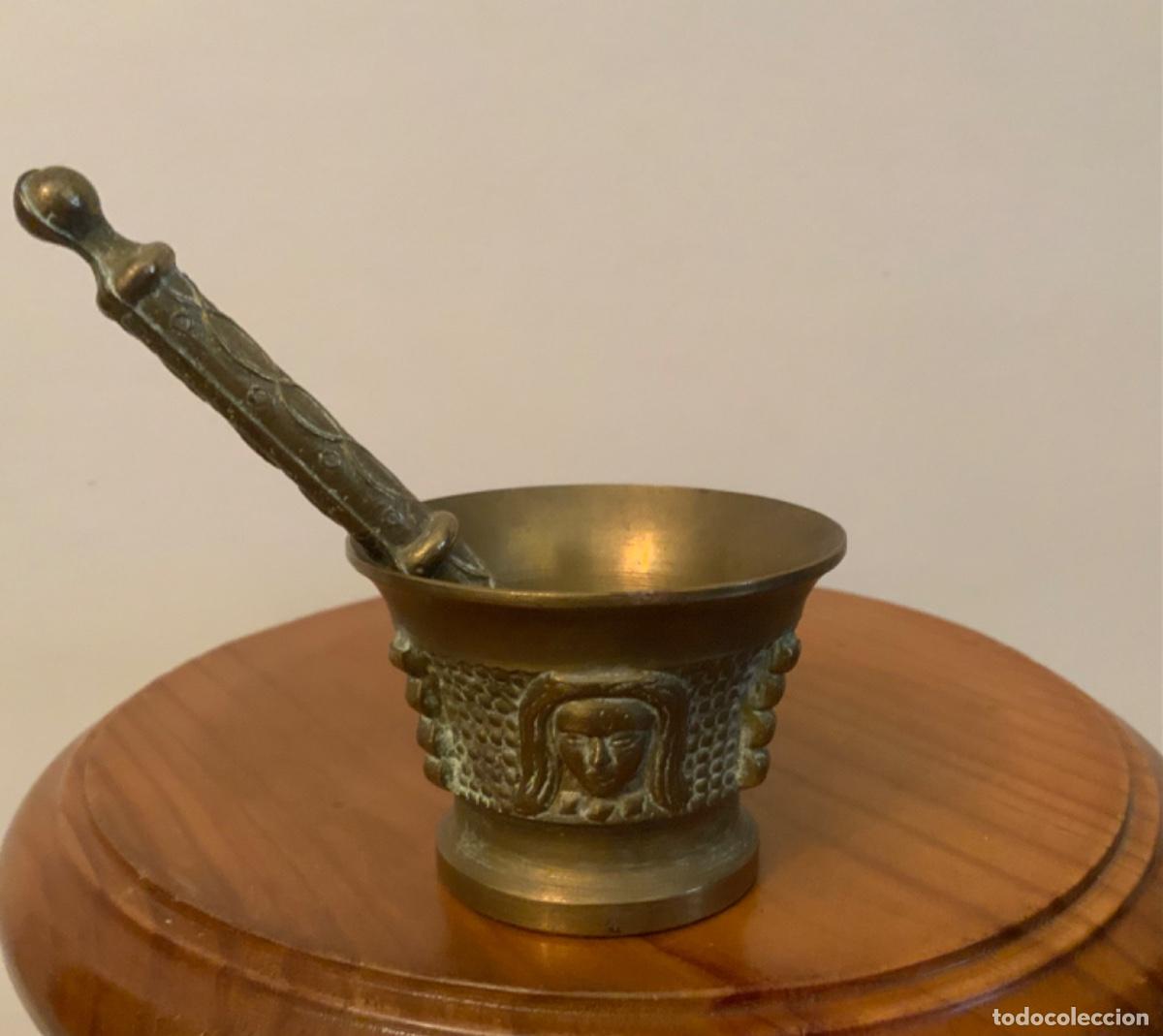Antig&uuml;edades: PEQUE&Ntilde;O ALMIREZ, MORTERO, BRONCE DORADO - Foto 1