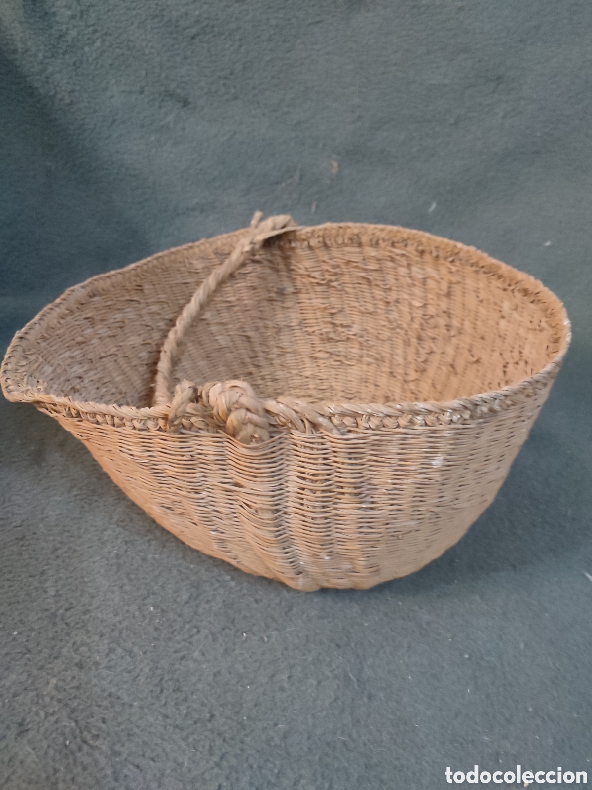 Antig&uuml;edades: Cesta de esparto - Foto 1