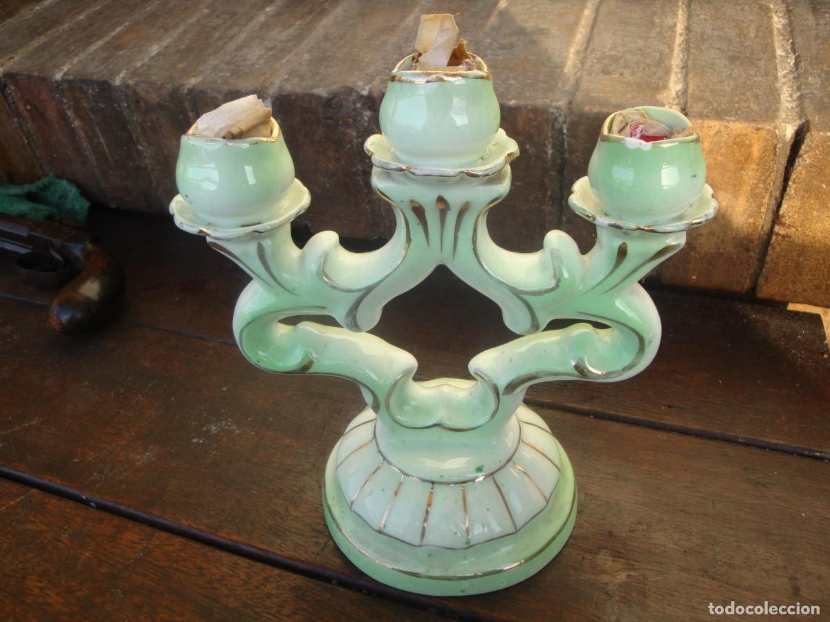 Antig&uuml;edades: CANDELABRO DE PORCELANA - Foto 1