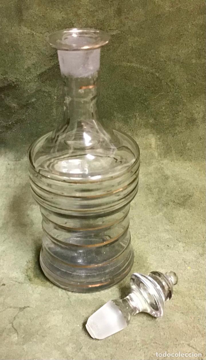 Antig&uuml;edades: LICORERA DE CRISTAL - Foto 2