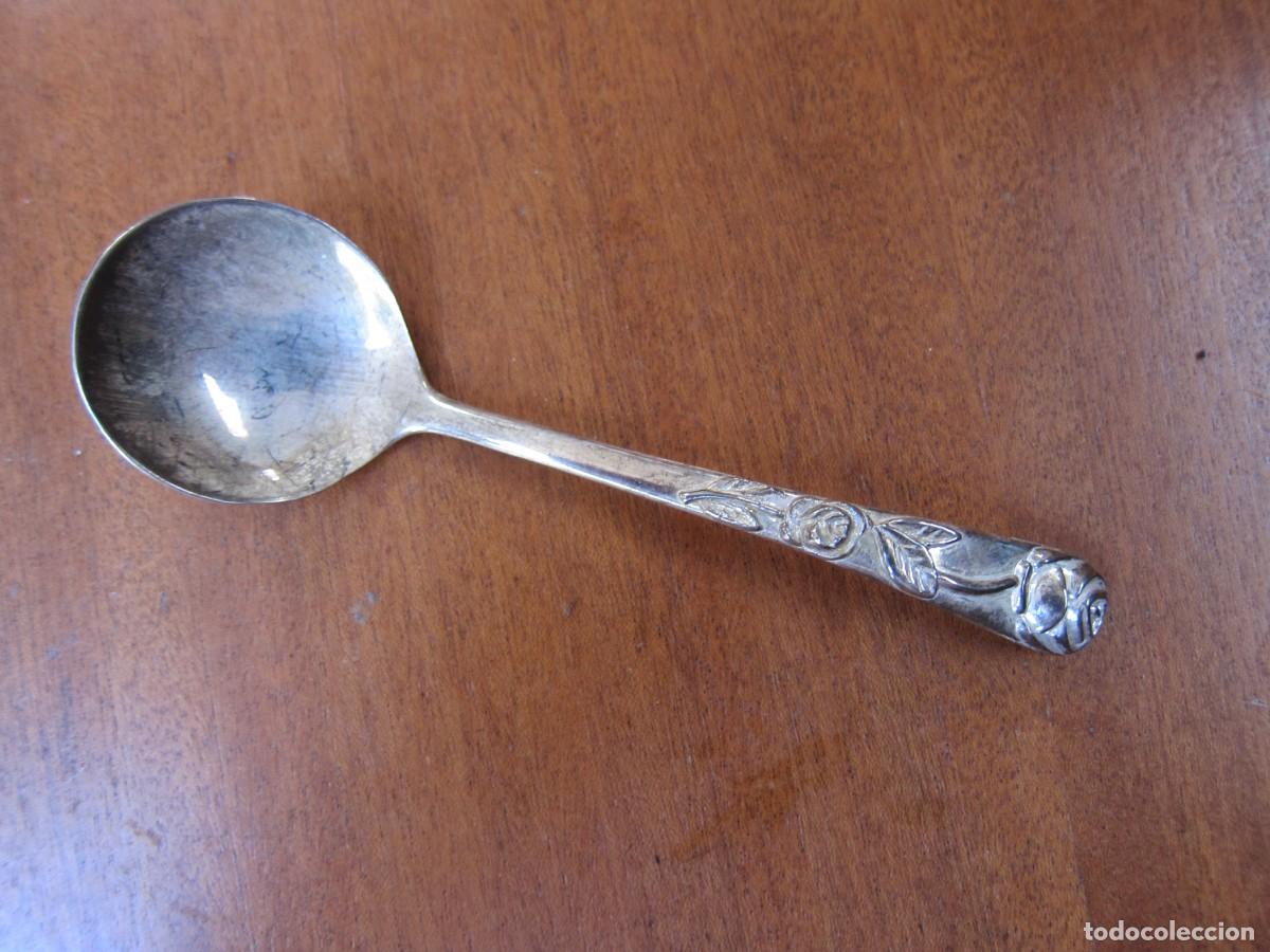 Antig&uuml;edades: Cuchara para postre o salsa - No es plata - Foto 2