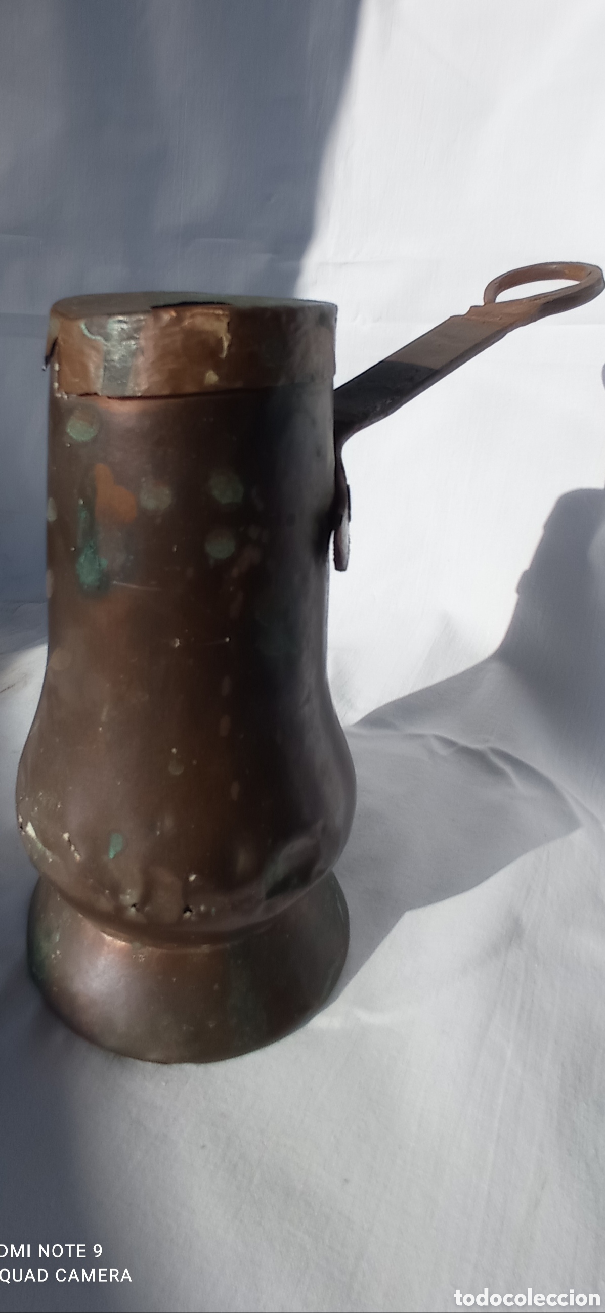 Antig&uuml;edades: Chocolatera de cobre antigua - Foto 1