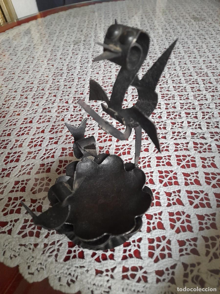 Antig&uuml;edades: Palmatoria de hierro con pajaritos - Foto 1