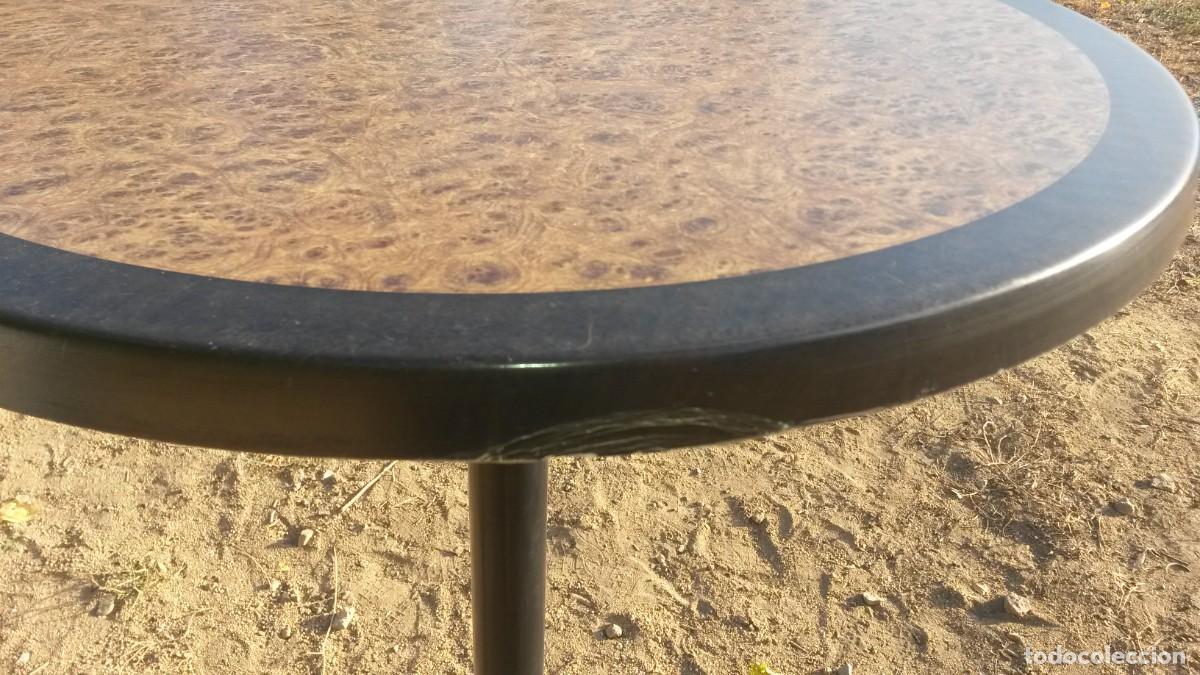 Antig&uuml;edades: Mesa alta de madera y hierro - Foto 4