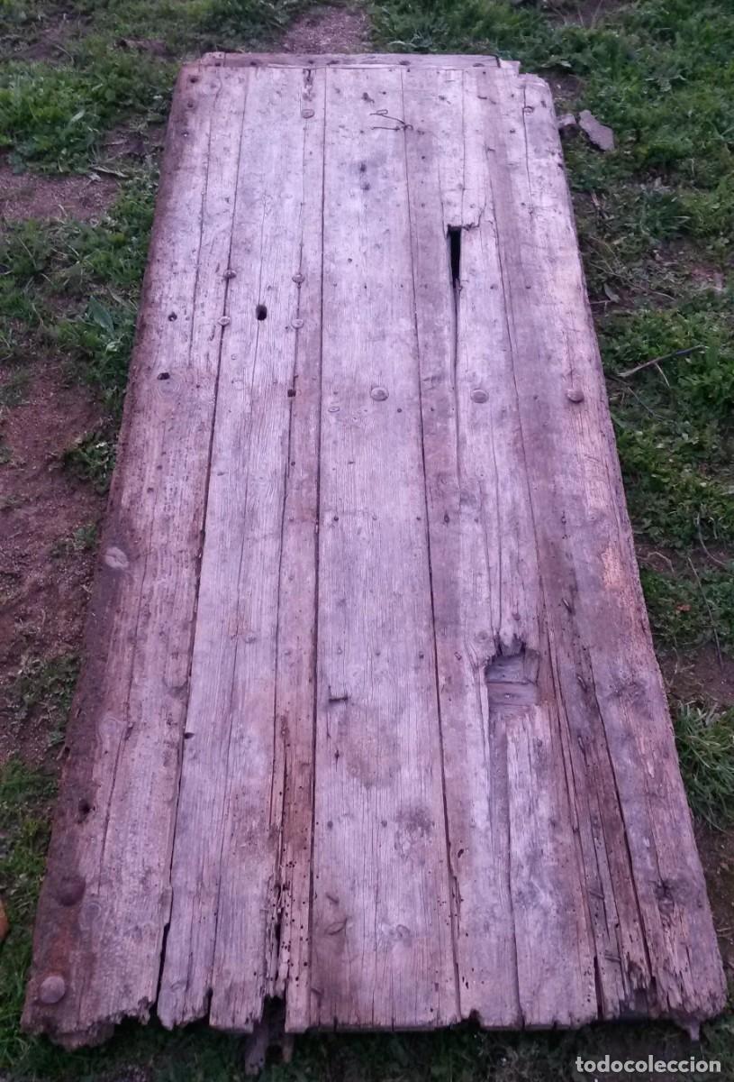 Antig&uuml;edades: Puerta de madera a restaurar - Foto 1