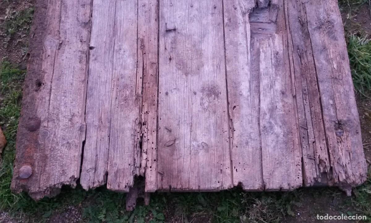 Antig&uuml;edades: Puerta de madera a restaurar - Foto 2