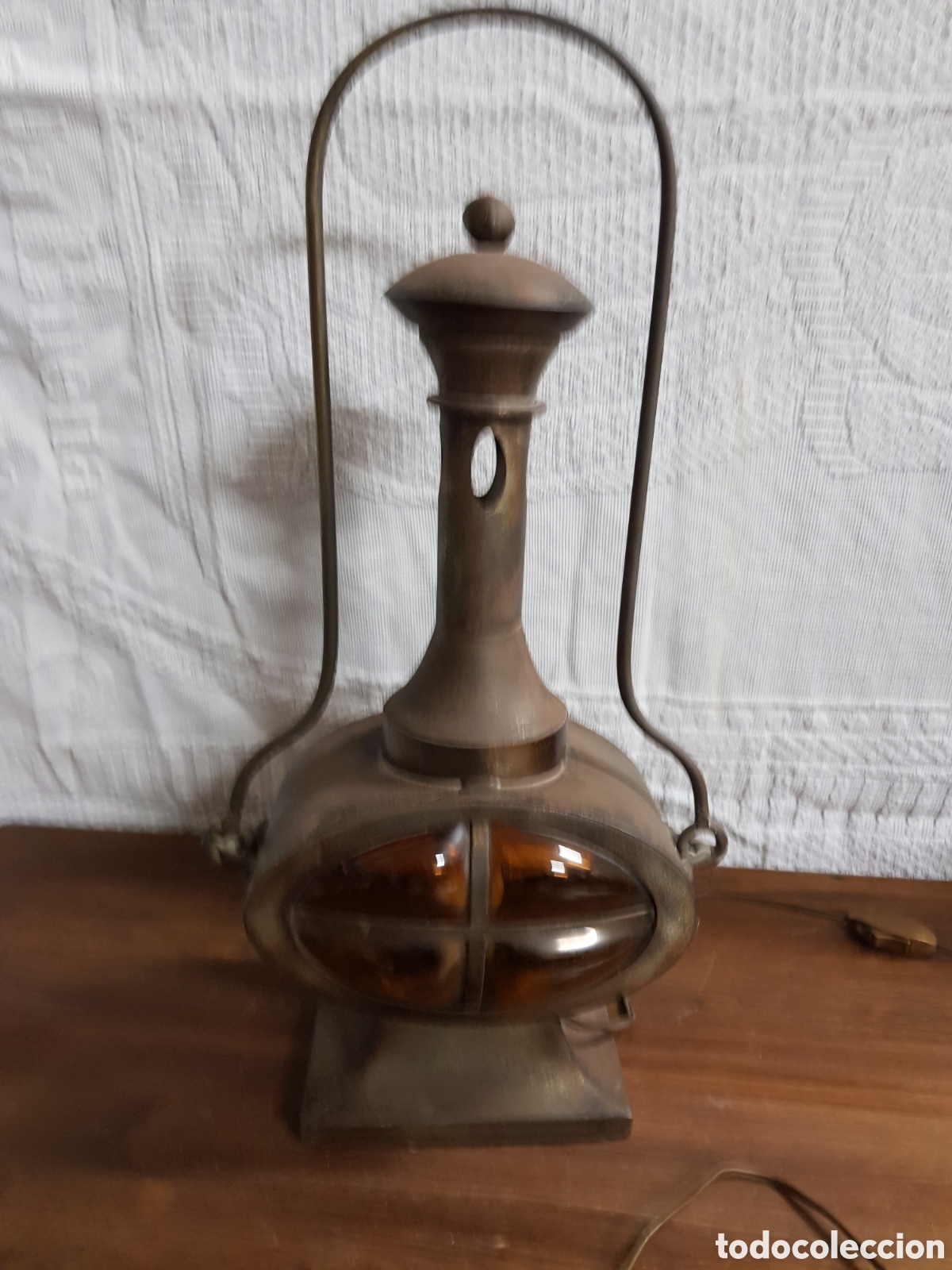 Antig&uuml;edades: Lampara de hierro y cristal soplado - Foto 2