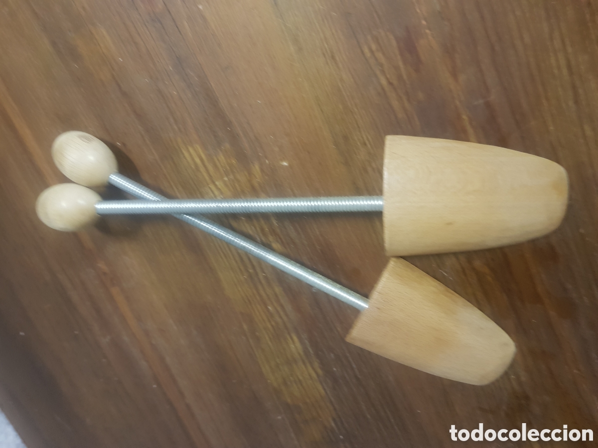 Antig&uuml;edades: Pernitis para calzado - Foto 1
