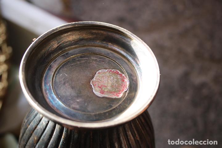 Antig&uuml;edades: cafetera plateada - Foto 2