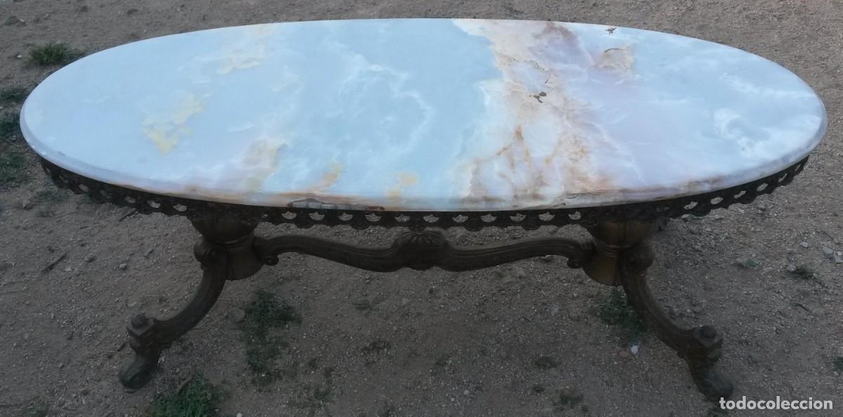 Antig&uuml;edades: Mesita ovalada de centro de m&aacute;rmol - Foto 5