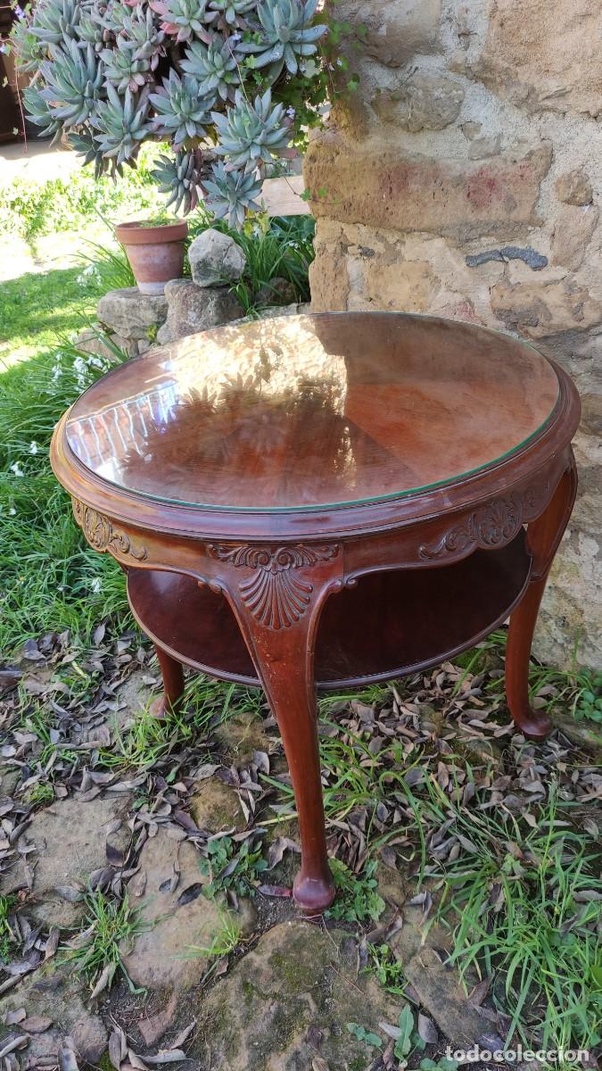 Antig&uuml;edades: MESA AUXILIAR ESTILO ISABELINO - Foto 1