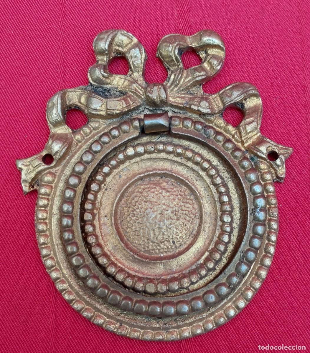 Antig&uuml;edades: TIRADOR DE BRONCE LUIS XVI - Foto 1