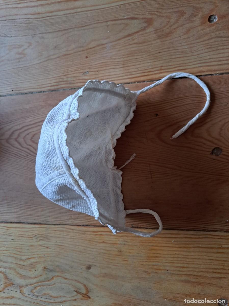 Antig&uuml;edades: Antiguo gorrito de beb&eacute;. S. XX. - Foto 1