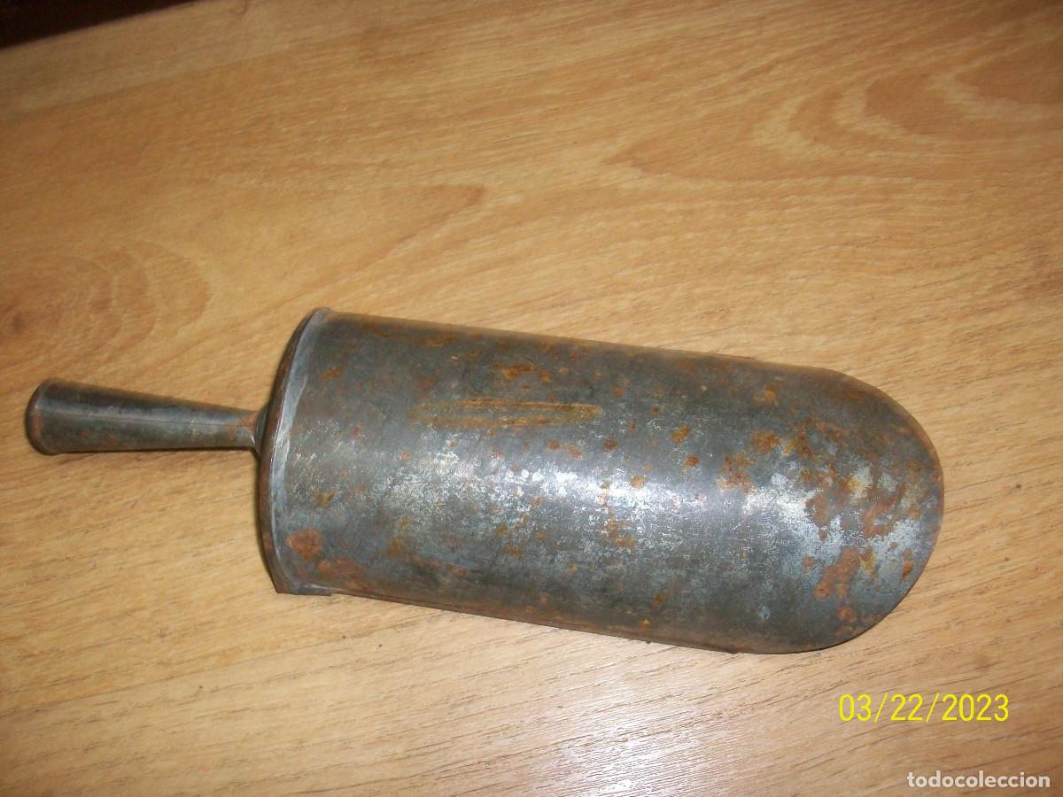 Antig&uuml;edades: ANTIGUO RECOGEDOR PARA VENTA A GRANEL - Foto 2