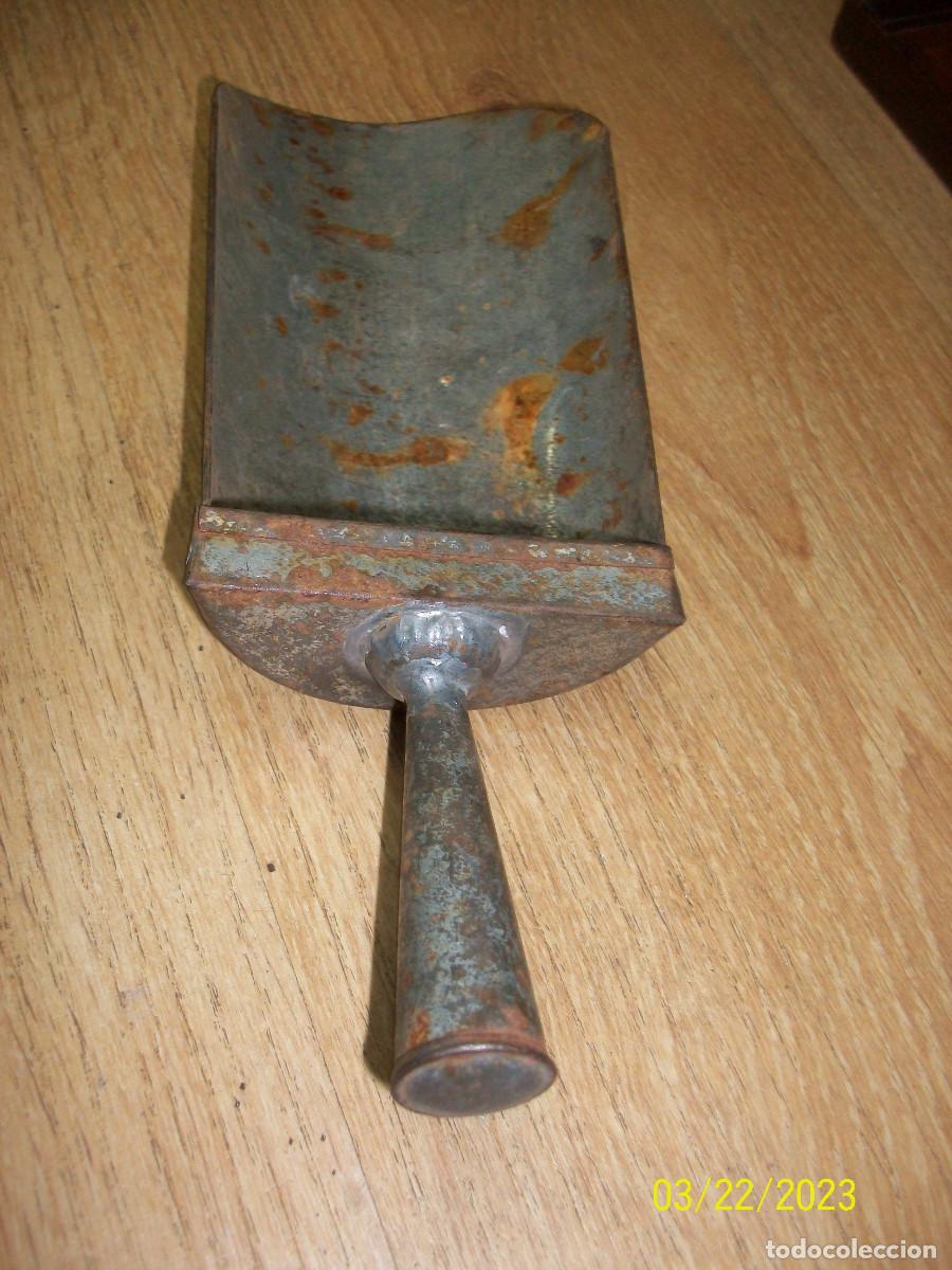 Antig&uuml;edades: ANTIGUO RECOGEDOR PARA VENTA A GRANEL - Foto 3