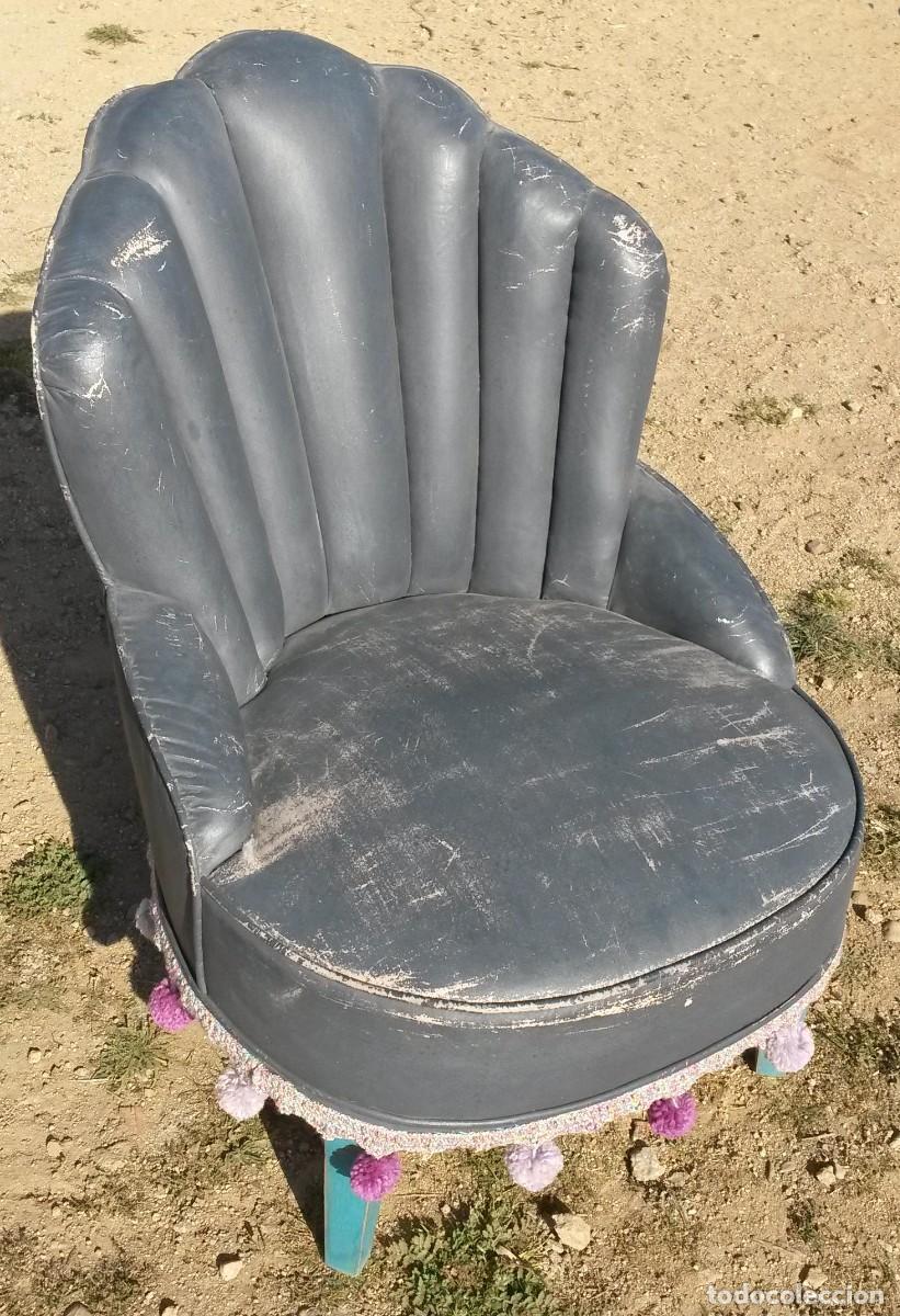 Antig&uuml;edades: BUTACA GRIS VINTAGE A RESTAURAR - Foto 1