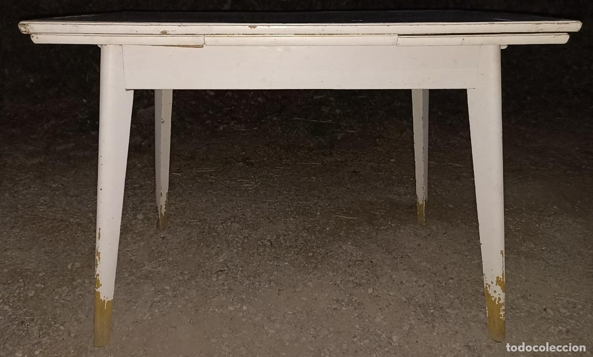 Antig&uuml;edades: Mesa vintage cocina a restaurar - Foto 5