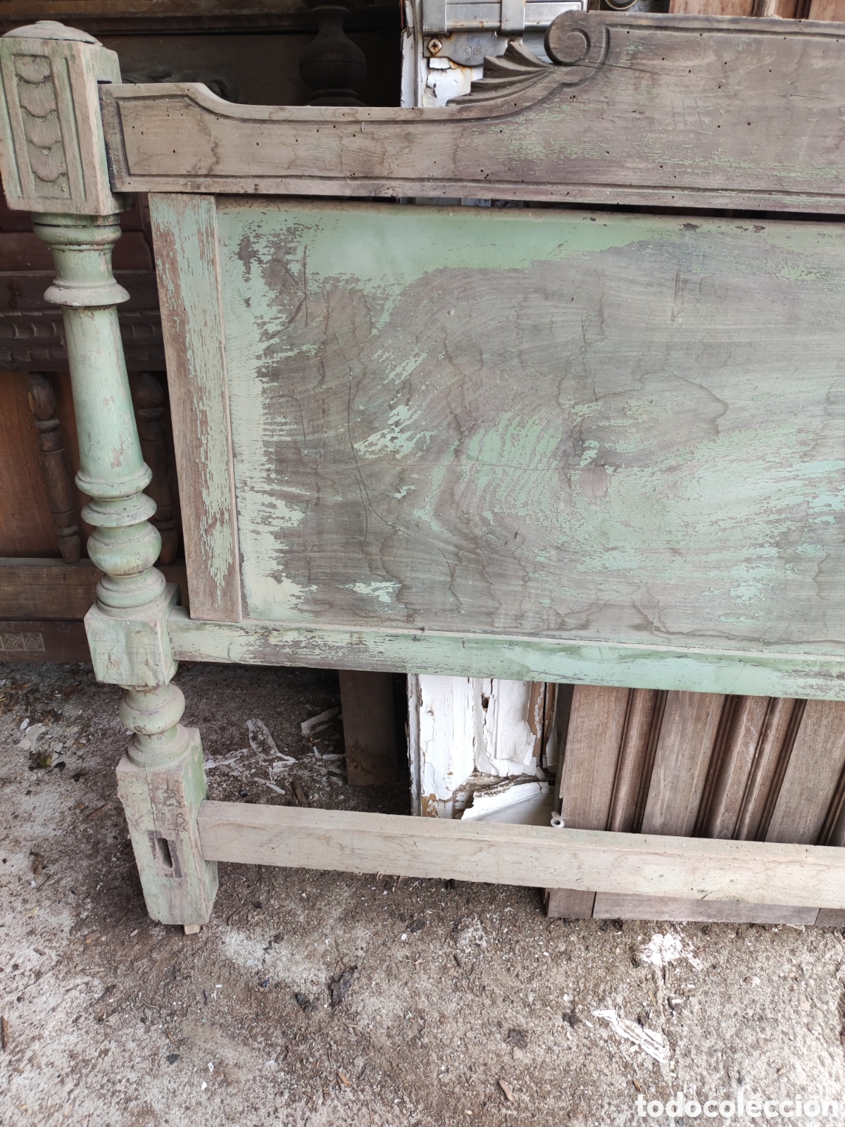Antig&uuml;edades: Cabecero de cama para restaurar - Foto 2