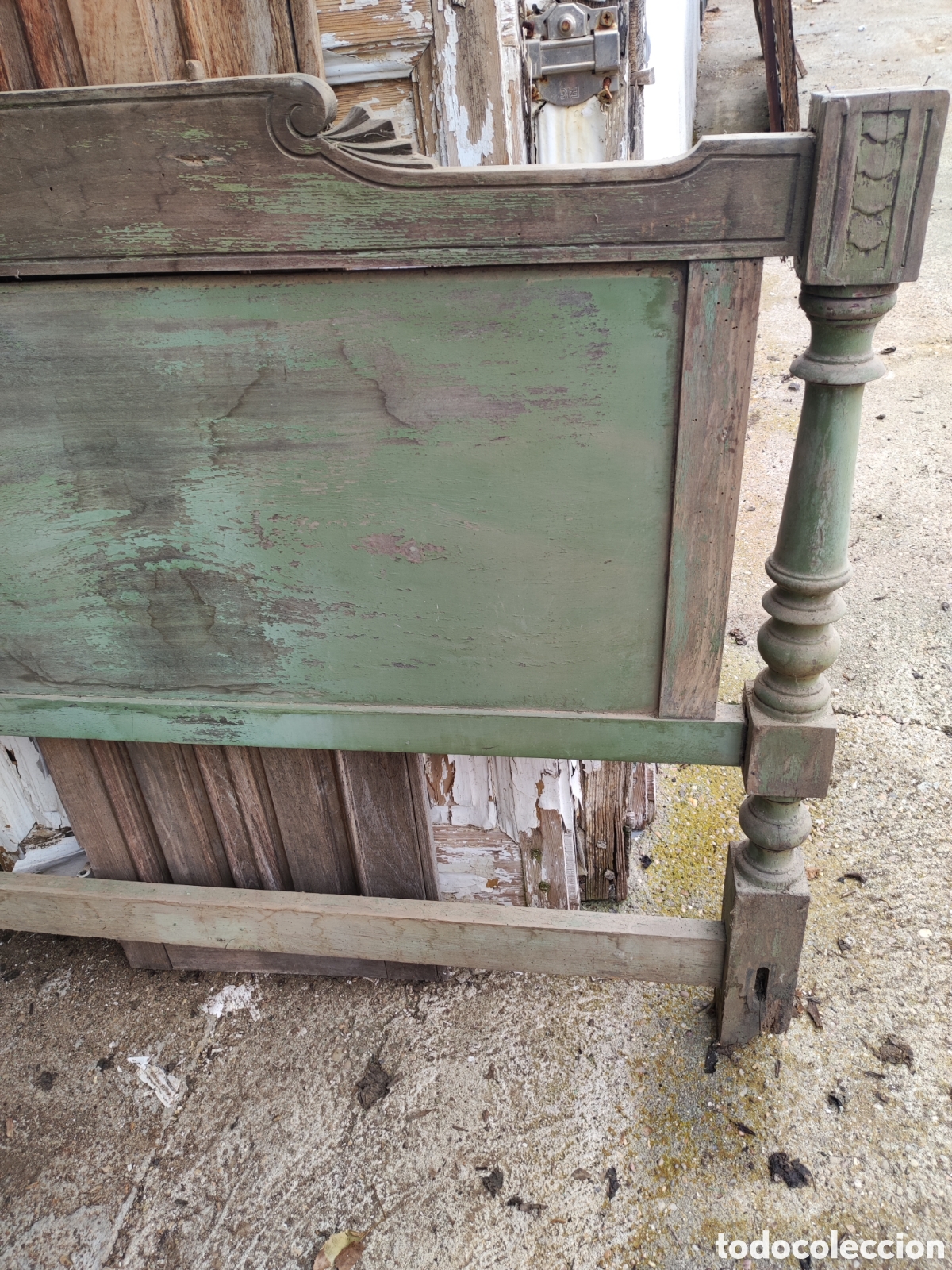 Antig&uuml;edades: Cabecero de cama para restaurar - Foto 3