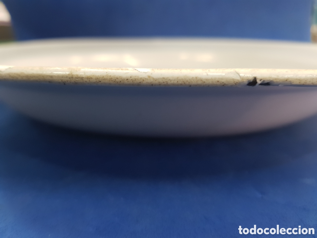 Antig&uuml;edades: Fuente de metal esmaltado - Foto 3