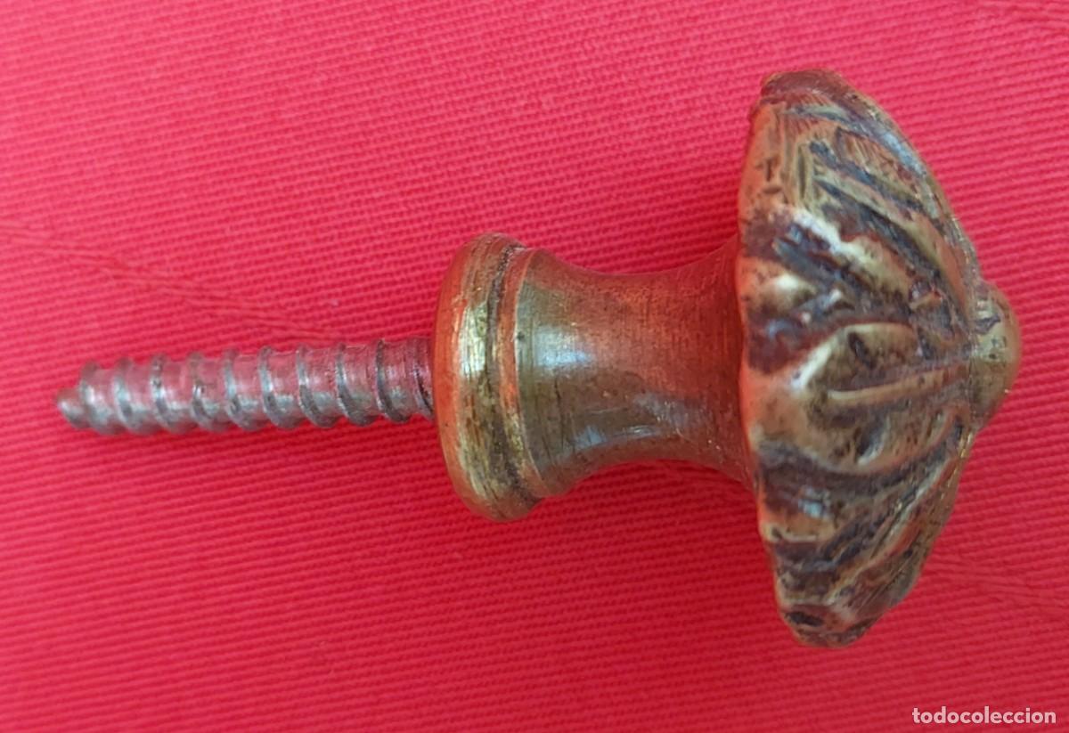 Antig&uuml;edades: PEQUE&Ntilde;O POMO DE BRONCE - Foto 2