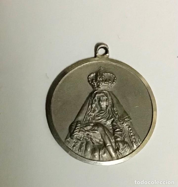 Antig&uuml;edades: LA DOLOROSA, MEDALLA DE PLATA - Foto 1
