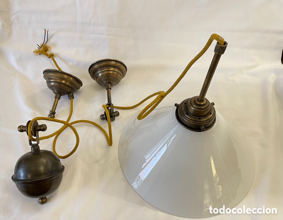 Antig&uuml;edades: L&aacute;mpara bronce siglo XX regulable - Foto 2